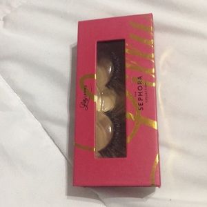 Lily lashes in Miami